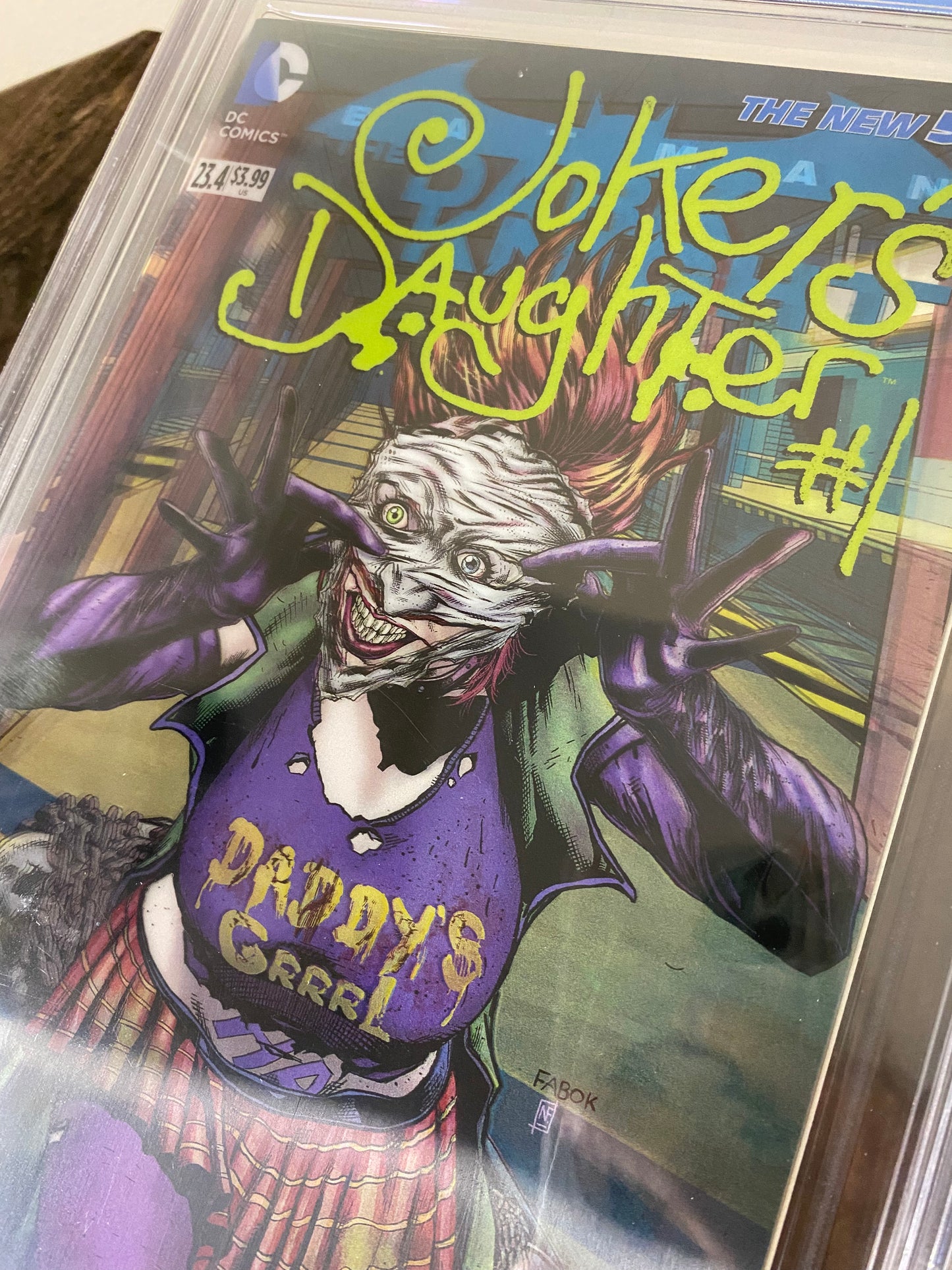 Batman: The Dark Knight #23.4 - Joker’s Daughter #1